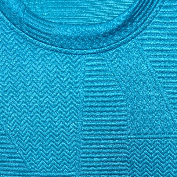 TurquoiseTextured Knit Matching Short Set - Picture 6 of 13